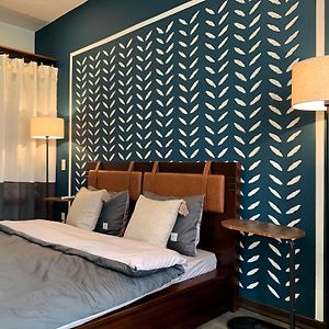 Benzen Boutique Stays-1 Min To Han River